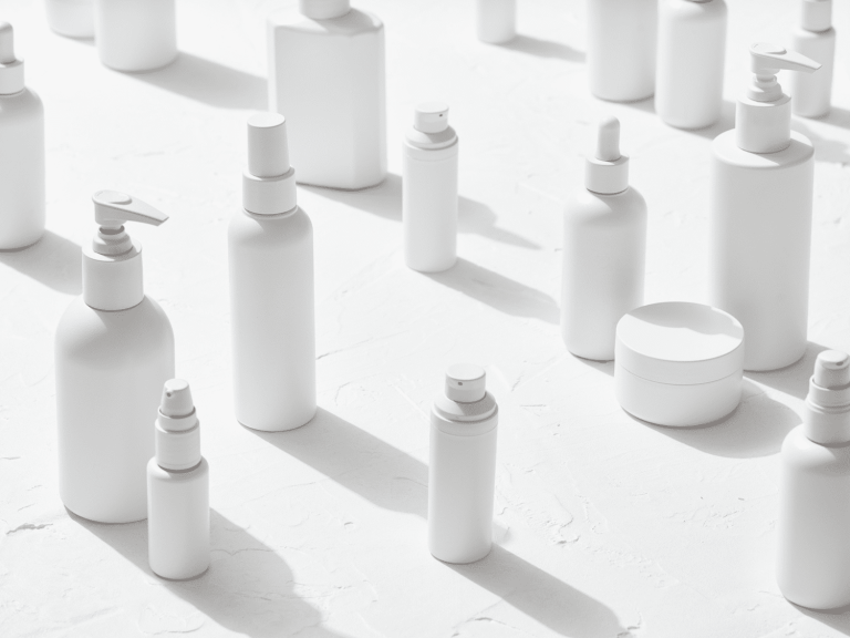 Destaca en Belleza: Lanza Tus Propios Cosméticos y Productos para el Cuidado de la Piel de Marca Blanca
